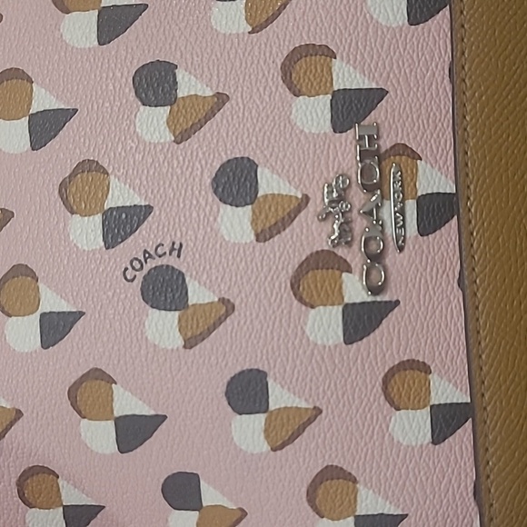 COACH MINI SIERRA CHECKERED HEART DESIGN LIKE NEW SACHEL BAG - Picture 13 of 13